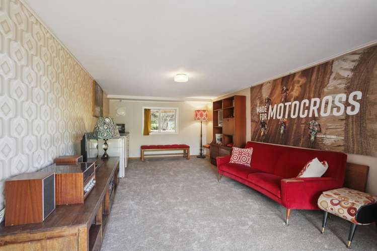 10 Rauhuia Crescent Parau_14