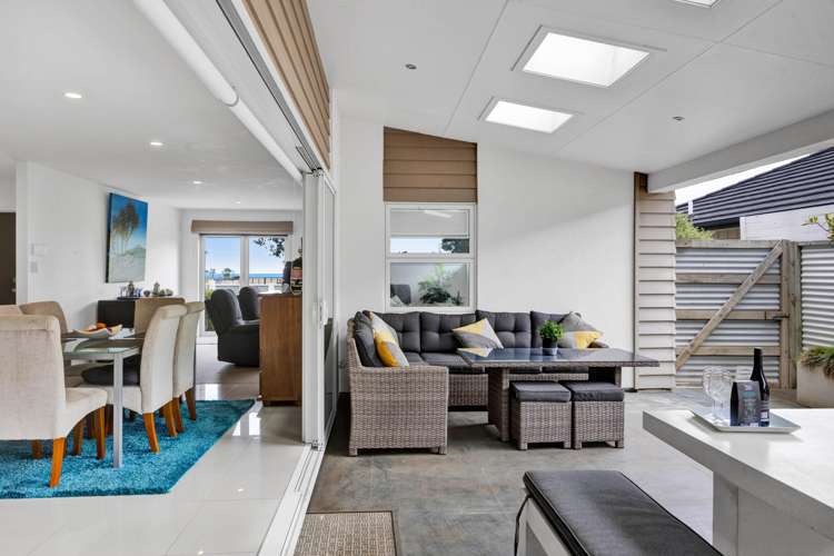 16 Egmont Street Patea_11