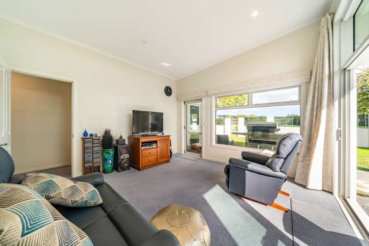 17 Parkwood Grove Trentham_14