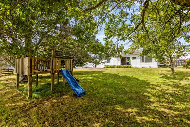 1835 Egmont Road_0
