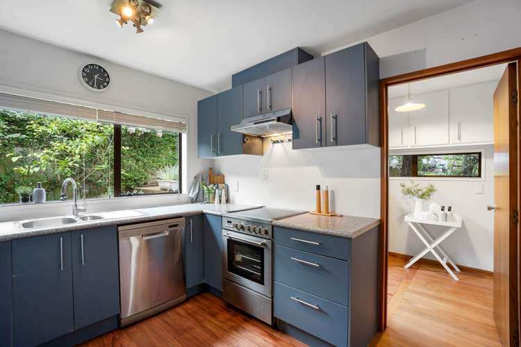 2/23 Hellyers Street Birkdale_4