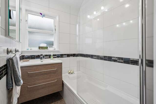 23 Castlerea Street Wainuiomata_4