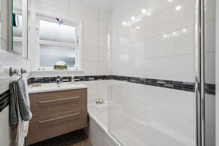 23 Castlerea Street Wainuiomata_4