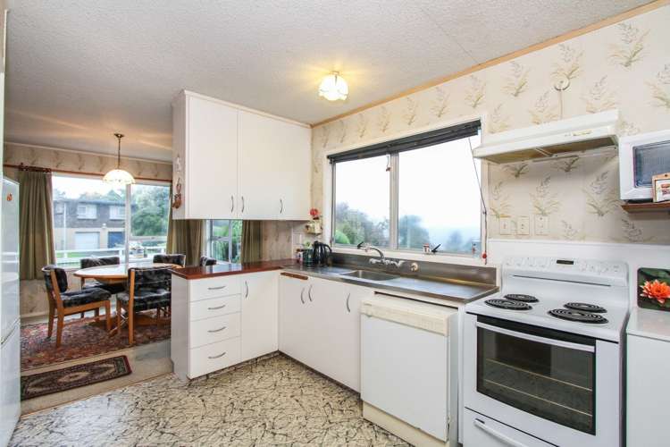 5 Puketitiro Street Glen Eden_8