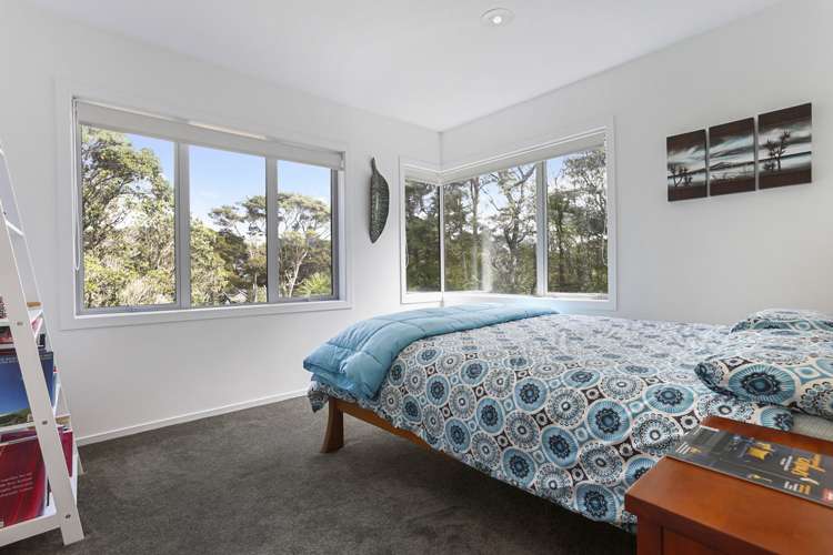 11e Woodfern Crescent Titirangi_13