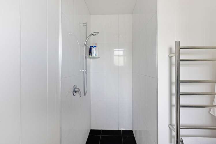 56 Meeanee Road Taradale_13