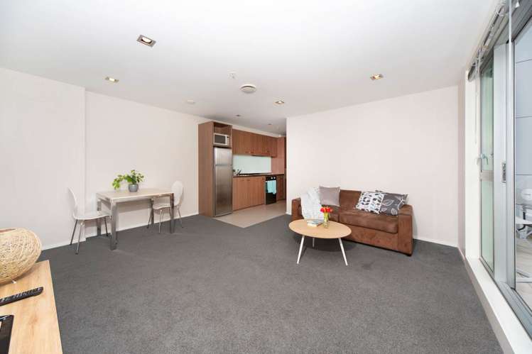 609/85 Beach Road Auckland Central_1