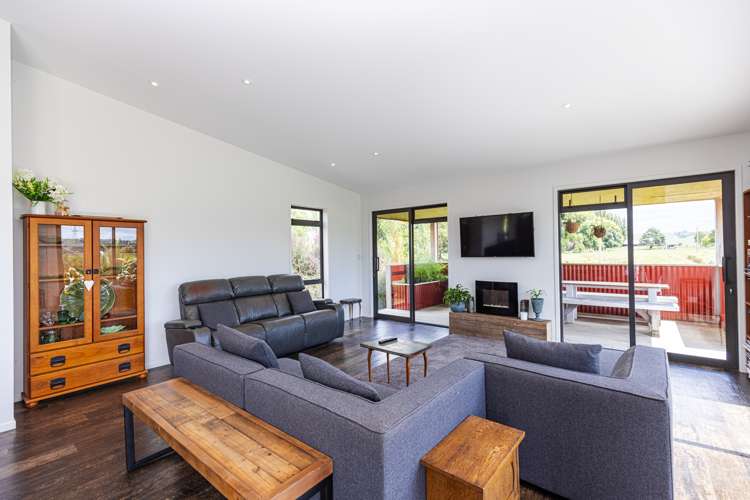 944 Ruatangata Road Whangaehu_3