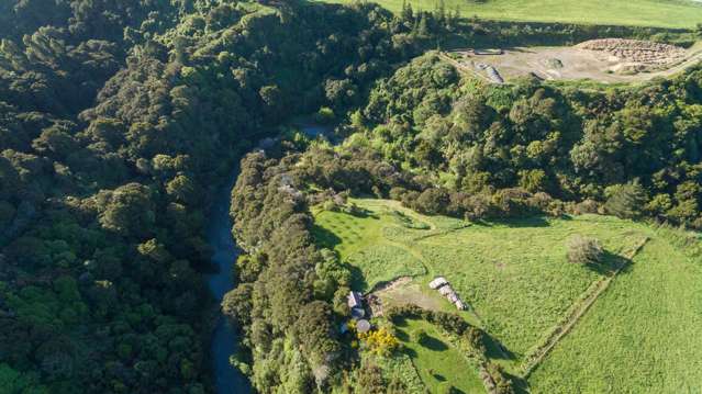 950a White Rock Road Ruakokoputuna_2