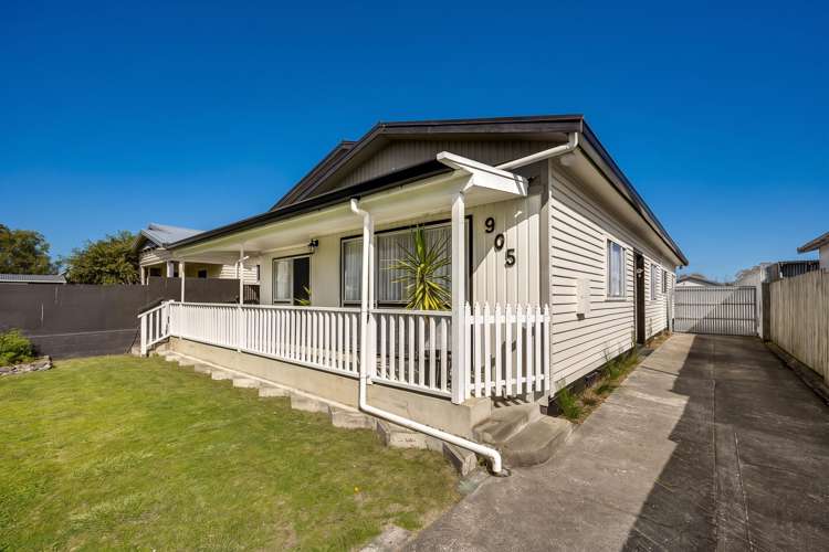 905 Ferguson Street Akina_26