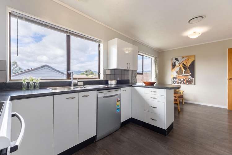 8 Olive Terrace Paraparaumu Beach_8