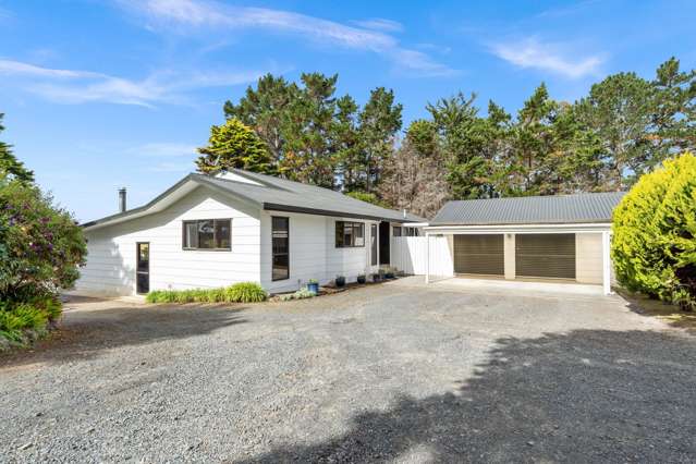 Lifestyle retreat - First time on the market