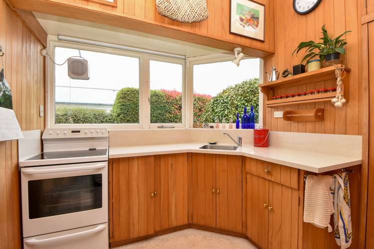 2 Davy Street Carterton_4