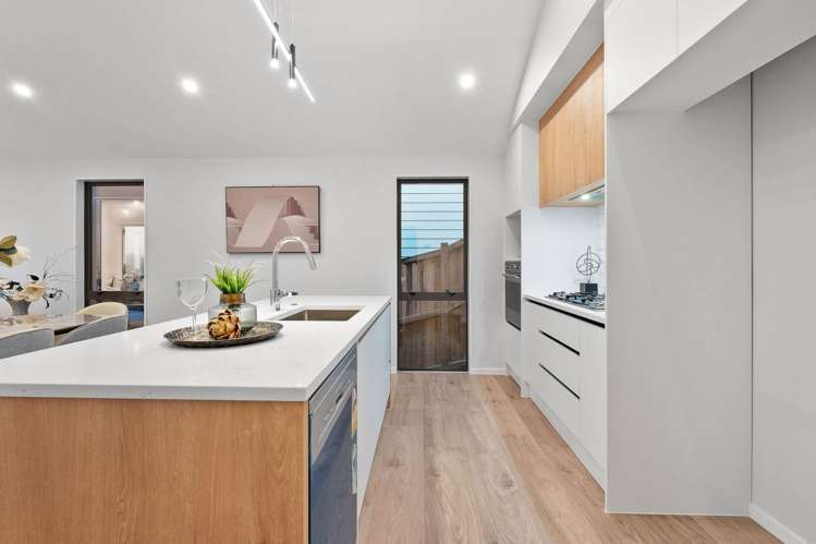 25 Aquamarine Avenue Wainui_10