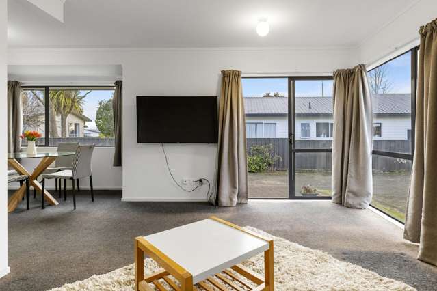 Vacant  - Short Settlement Opportunity