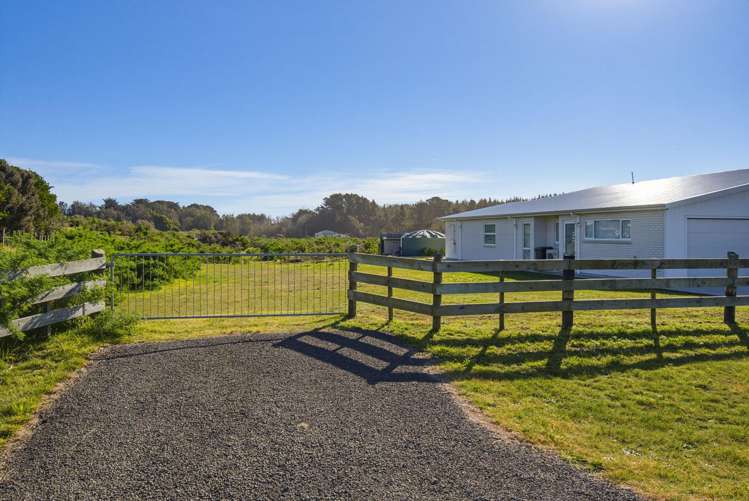 15 Waitarere Rise Avenue Waitarere Beach_6