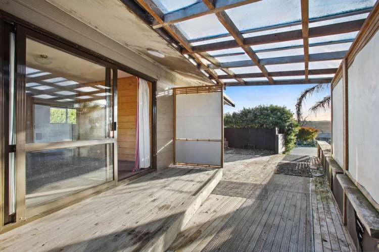 13 Valerie Crescent Okura_11