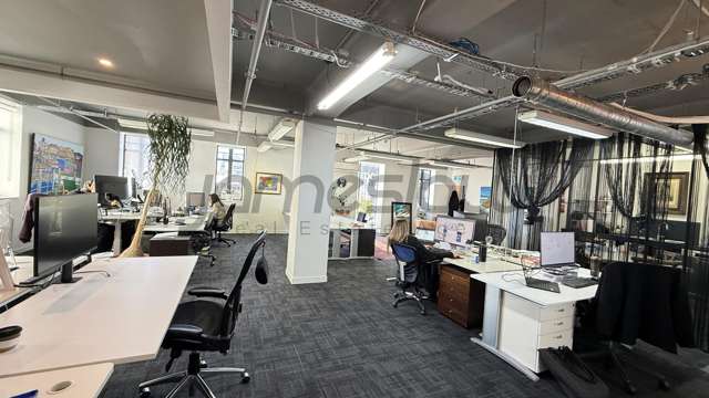 Bright and Beautiful Office Space!
