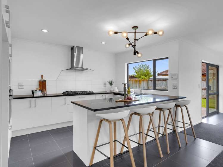 11 Wessex Place Rototuna North_4