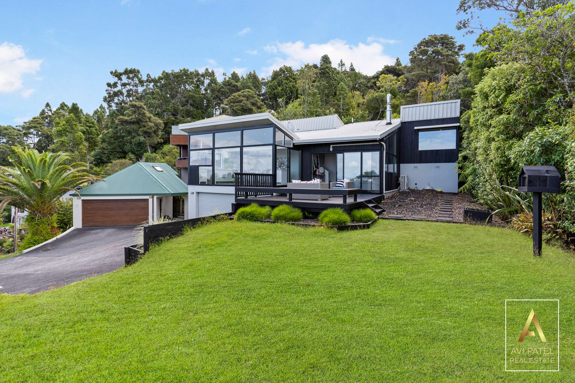 52 Takahe Road Titirangi_0