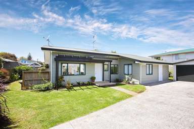 2/27 Hillside Road_1