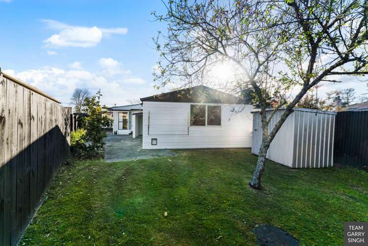34 Antrim Crescent Otara_28