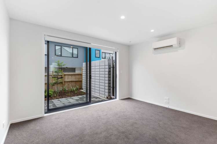4/3234 Great North Road New Lynn_7