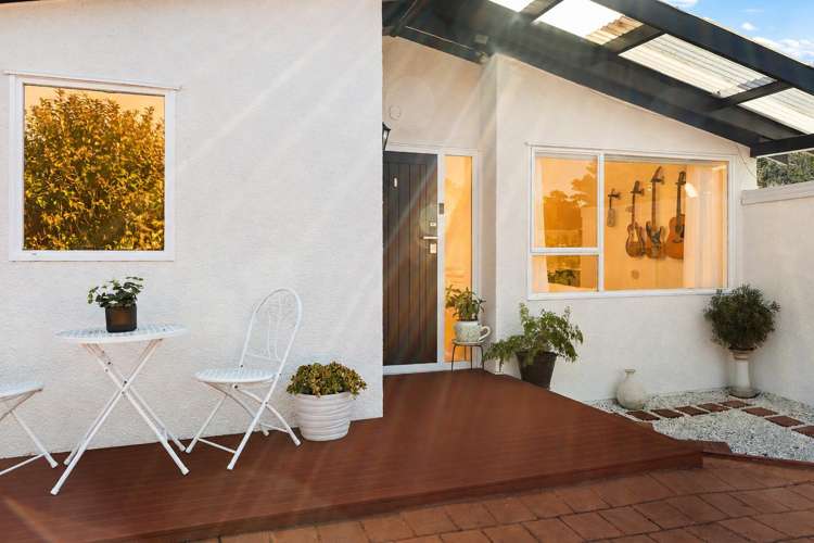 2/13 Scarlock Avenue Browns Bay_14
