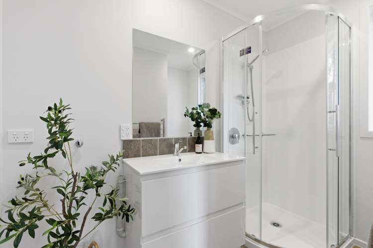 26A Short Street Otumoetai_7