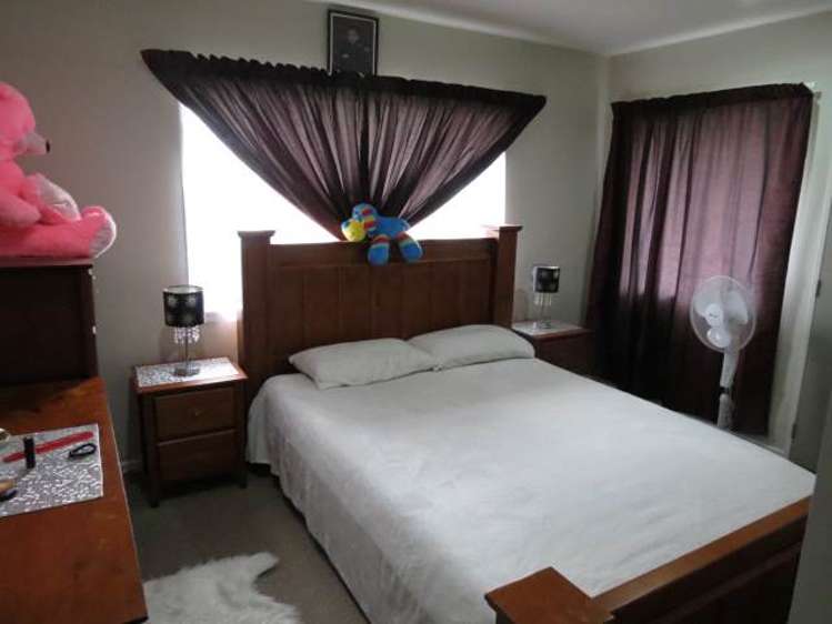 17 Packspur Drive Flat Bush_9