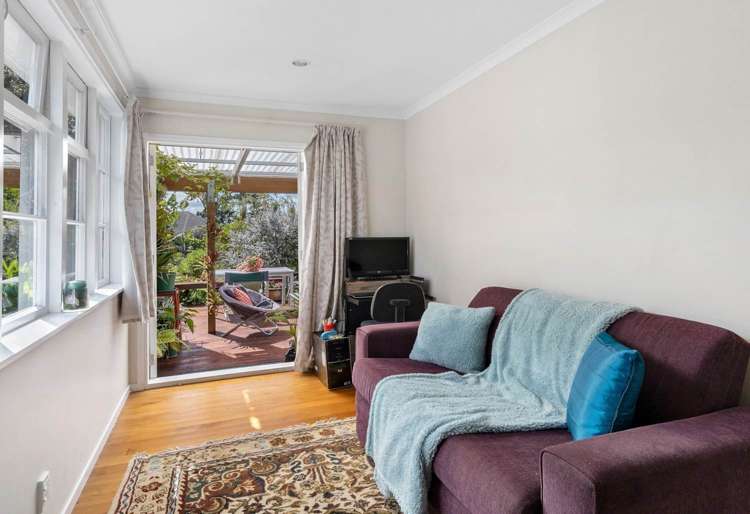 10 Benghazi Road Panmure_7