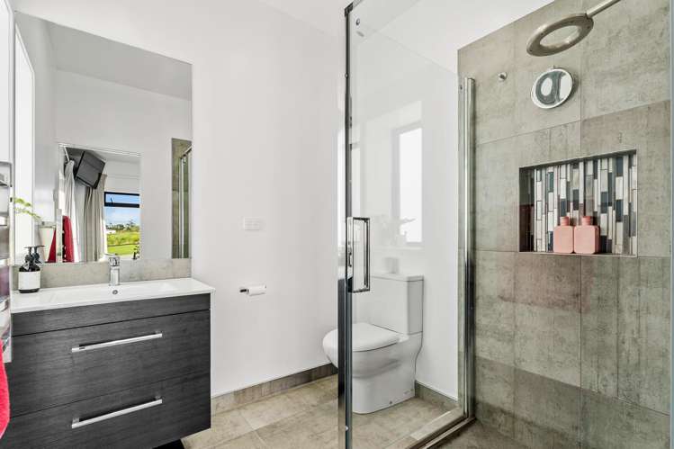 22 Runway Rise Dairy Flat_7