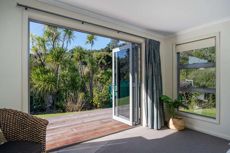 9 Taunui Place Cooks Beach_20