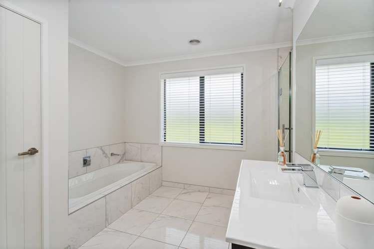 4 Lady Jocelyn Place Whitianga_16