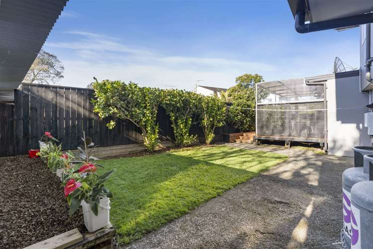 10 Sanctuary Point Sunnyhills_41