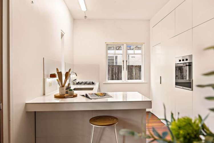 2/542 Parnell Road_4