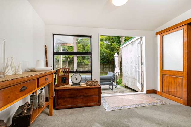 10c Olwyn Place Greenhithe_2