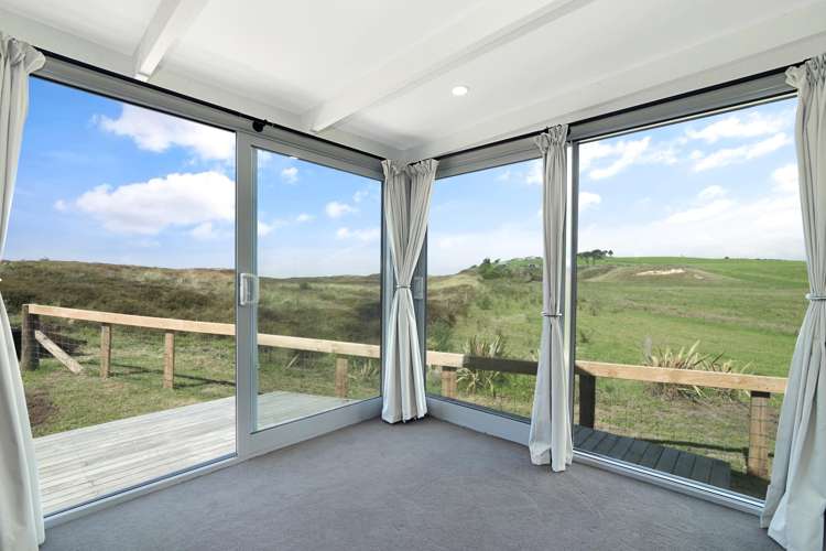 342 Pukehina Beach Road Pukehina Beach_13