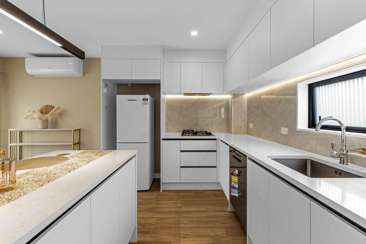 126 Kervil Avenue Te Atatu Peninsula_7