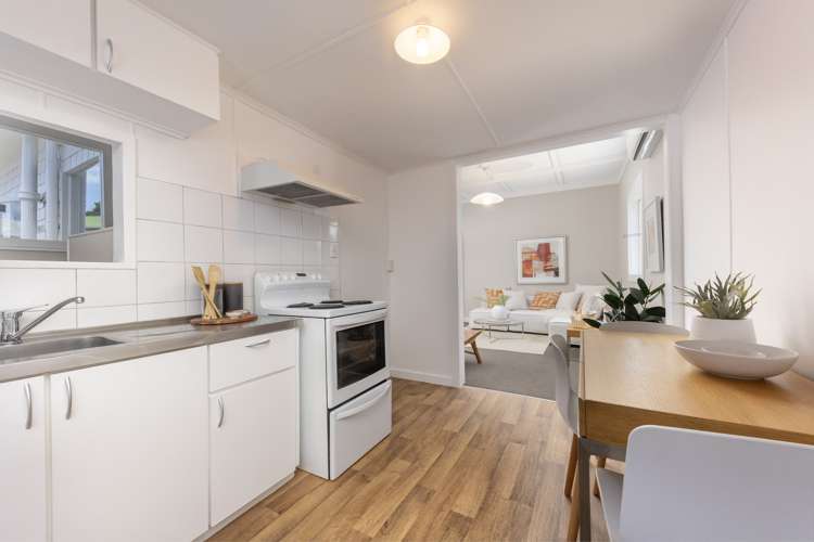 37 Woodward Road Mount Albert_8