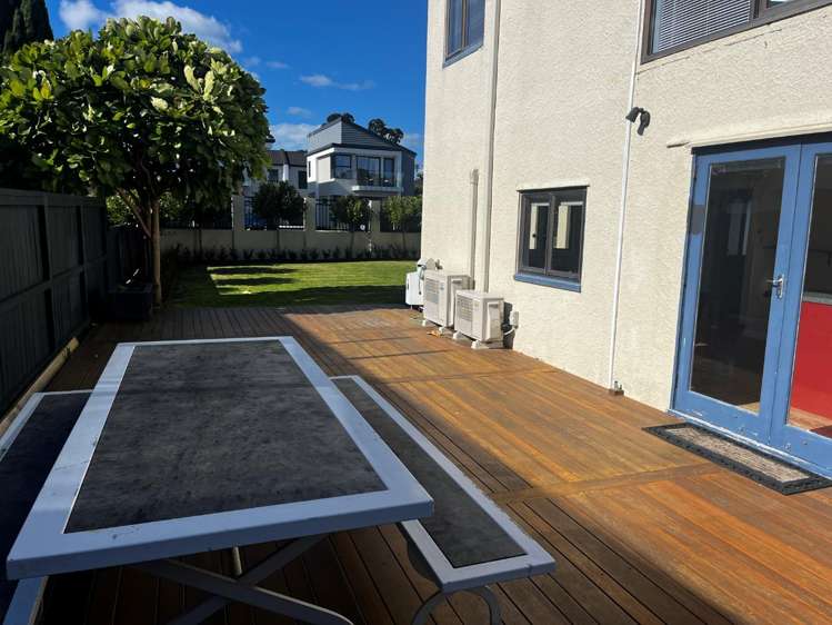 5 Hattaway Ave Bucklands Beach_14