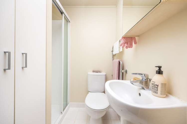 1014/72 Nelson Street Auckland Central_9