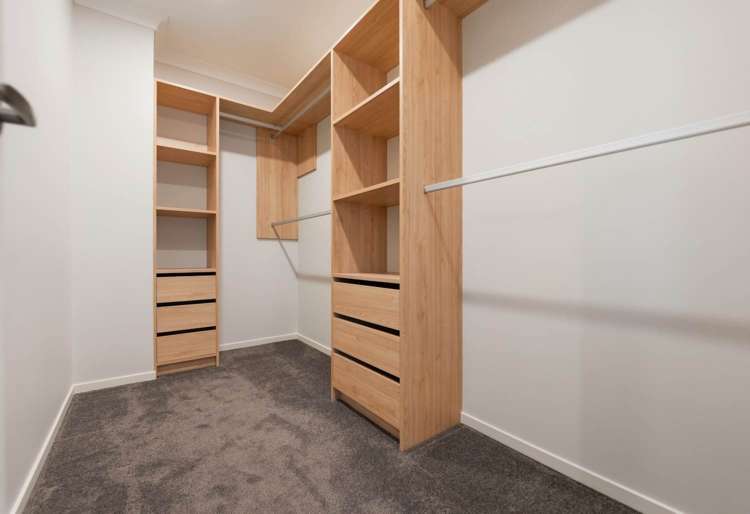 221B Murphys Road Flat Bush_16