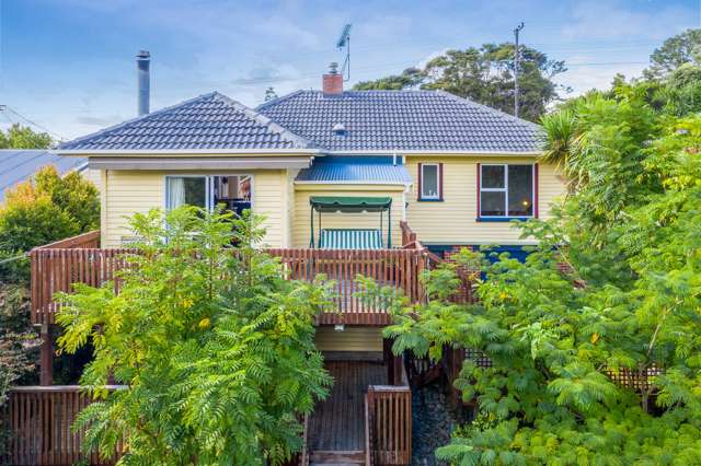 28 Fairmount Road Titirangi_1