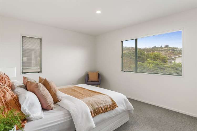 2/110 Nayland Street Sumner_16