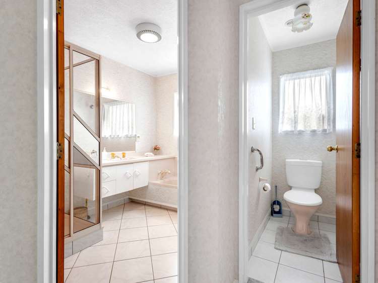 24 Webb Place Taradale_19