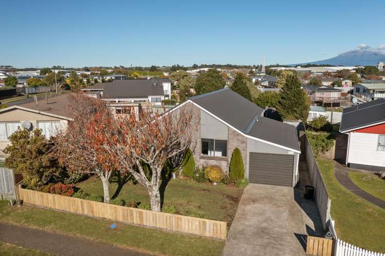 53 Gardenia Avenue Bell Block_22