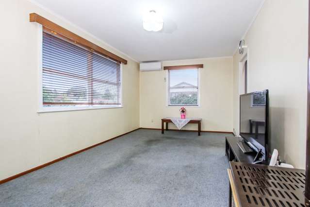 1/17 Fruitvale Road New Lynn_3