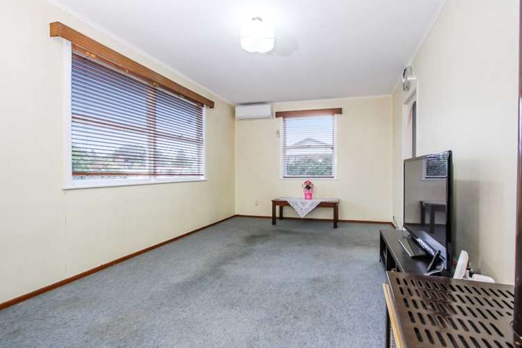 1/17 Fruitvale Road New Lynn_3