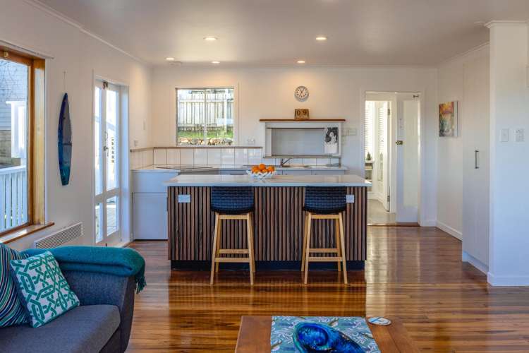 22 Marama Avenue Surfdale_6